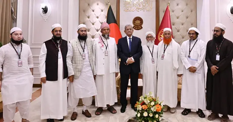 রাষ্ট্রপতির সঙ্গে বিশিষ্ট ইসলামী ব্যক্তিবর্গ